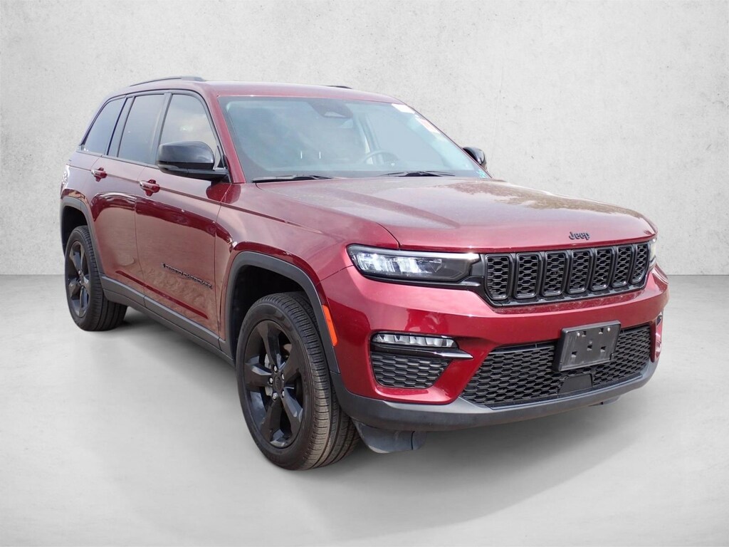 Used 2023 Jeep Grand Cherokee Limited Sport Utility