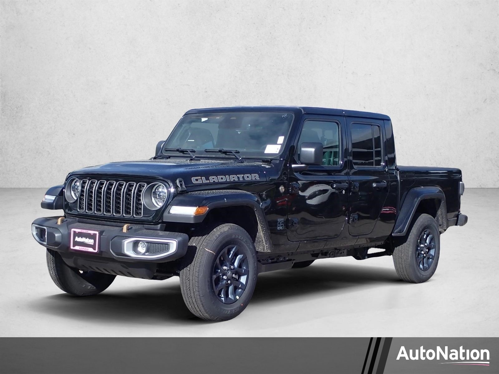 2026 Jeep Gladiator 85th Anniversary Edition Auto's photo