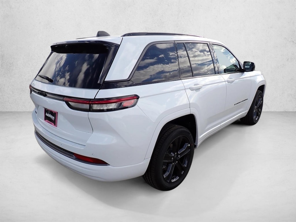 New 2027 Jeep Grand Cherokee Limited Reserve SUV
