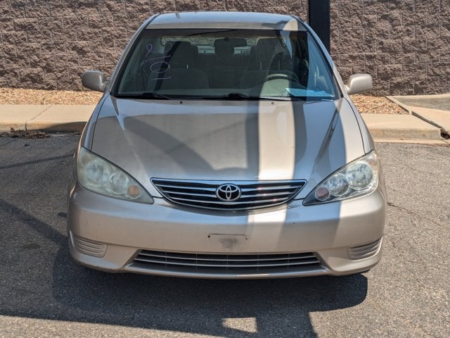 Used 2006 Toyota Camry LE with VIN 4T1BE32K96U667608 for sale in Centennial, CO