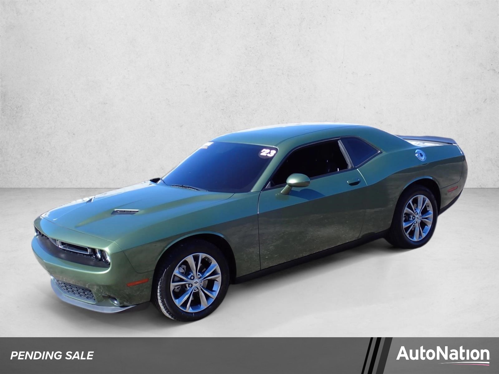 2023 Dodge Challenger SXT 2dr Car