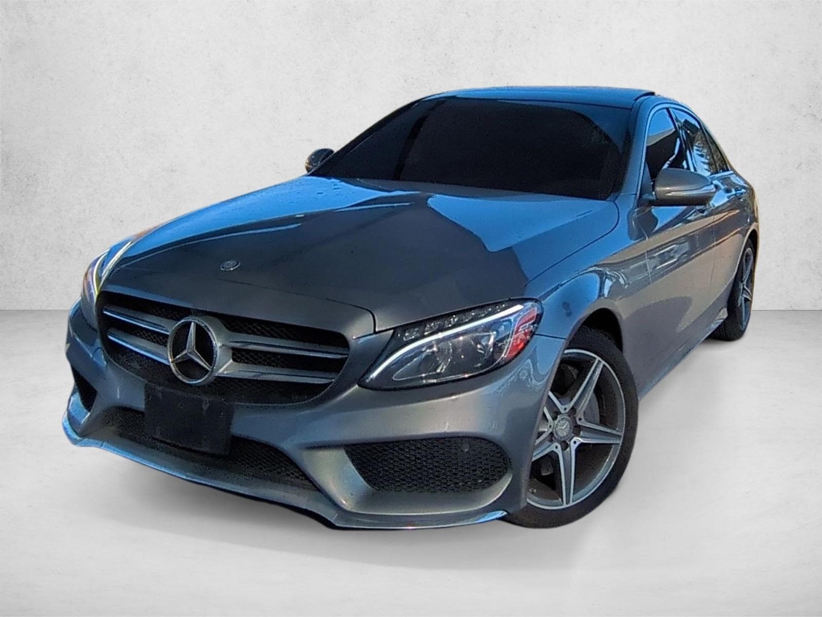 2015 Mercedes-Benz C-Class C300 Luxury's photo