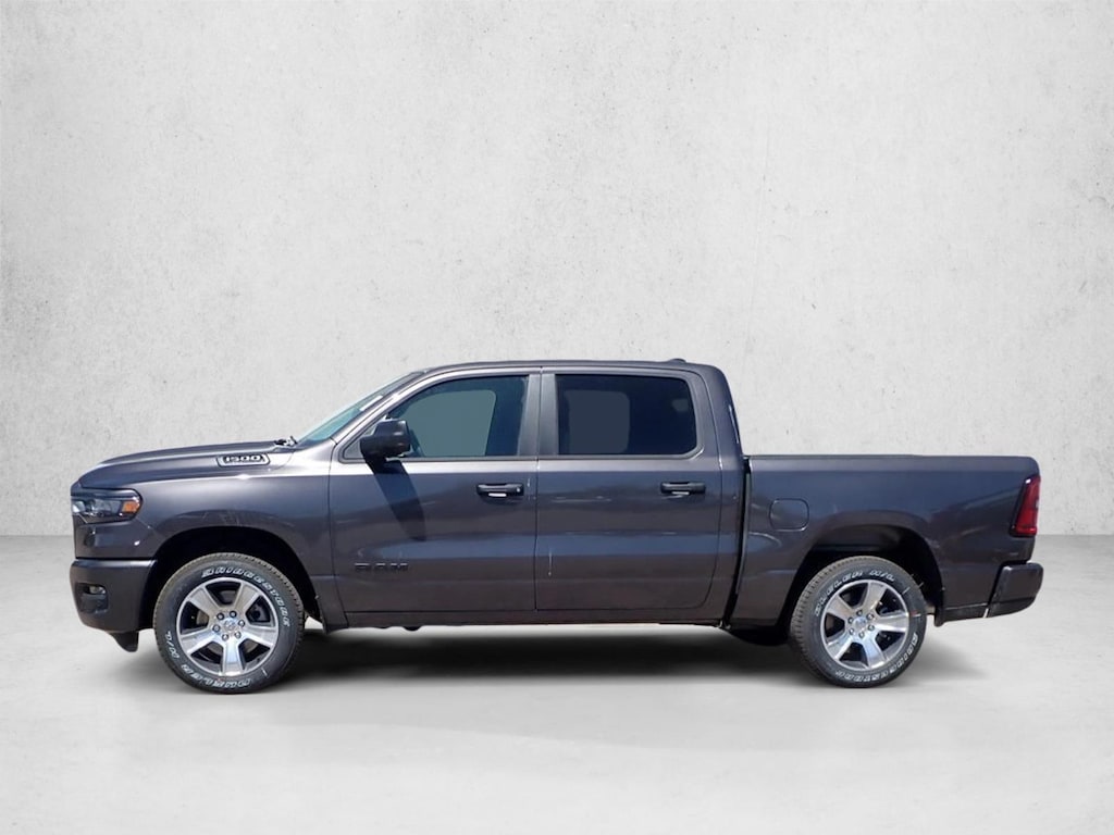 New 2026 Ram 1500 Express Truck Crew Cab