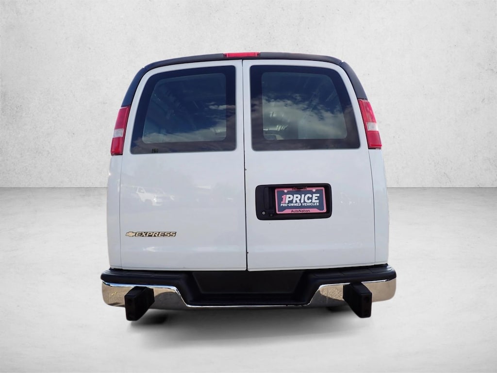 Used 2019 Chevrolet Express Van Full-size Cargo Van