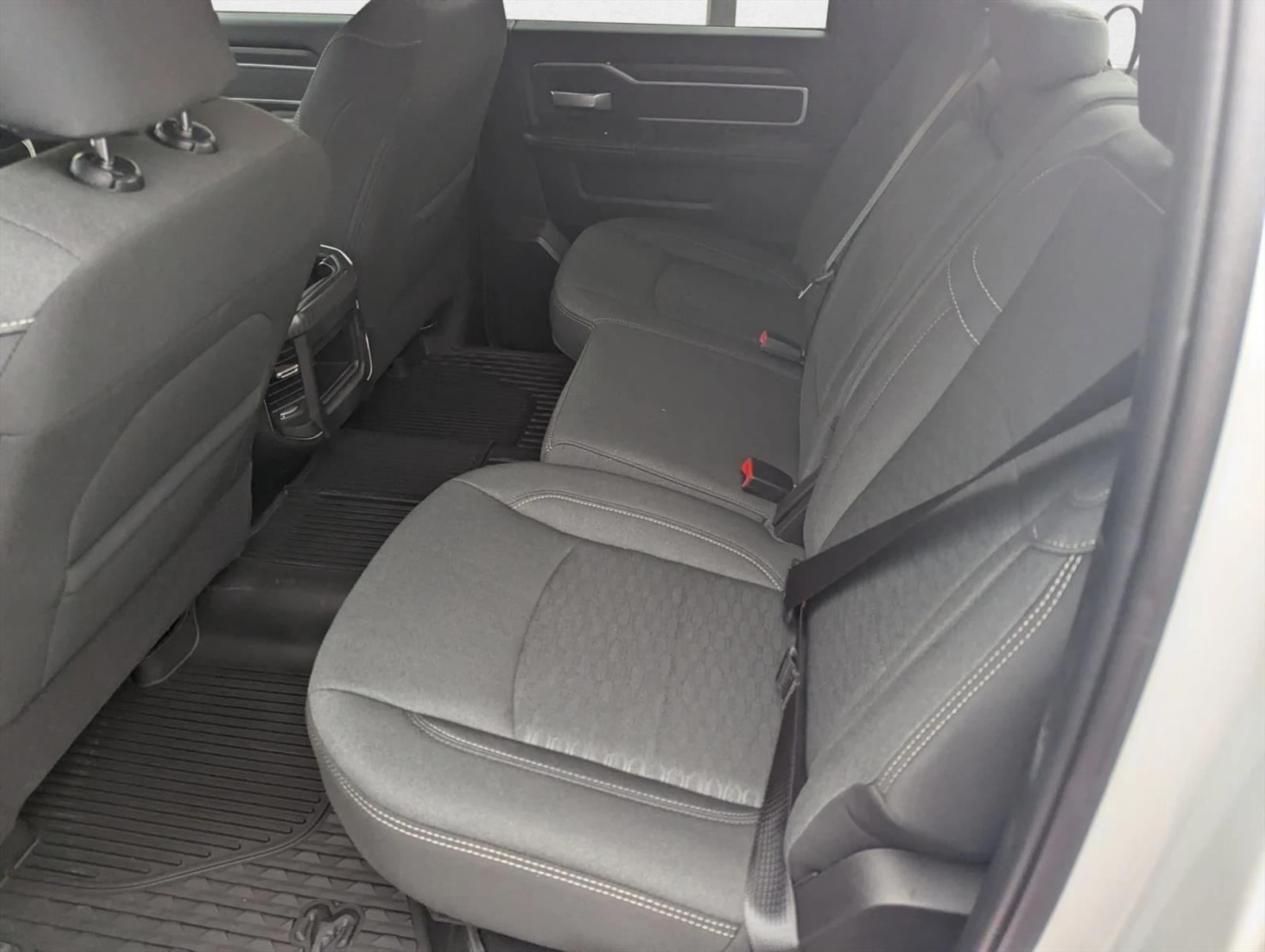 2025 RAM 2500 Big Horn - Photo 16