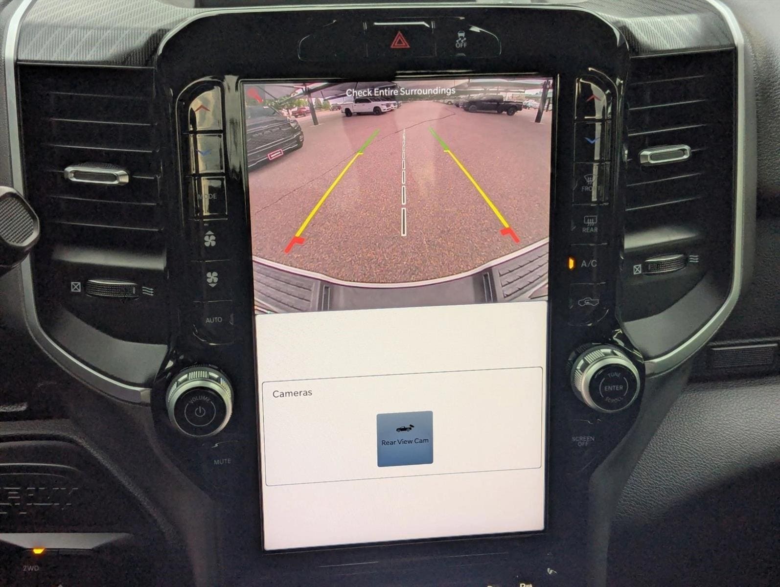 2025 RAM 2500 Big Horn - Photo 11