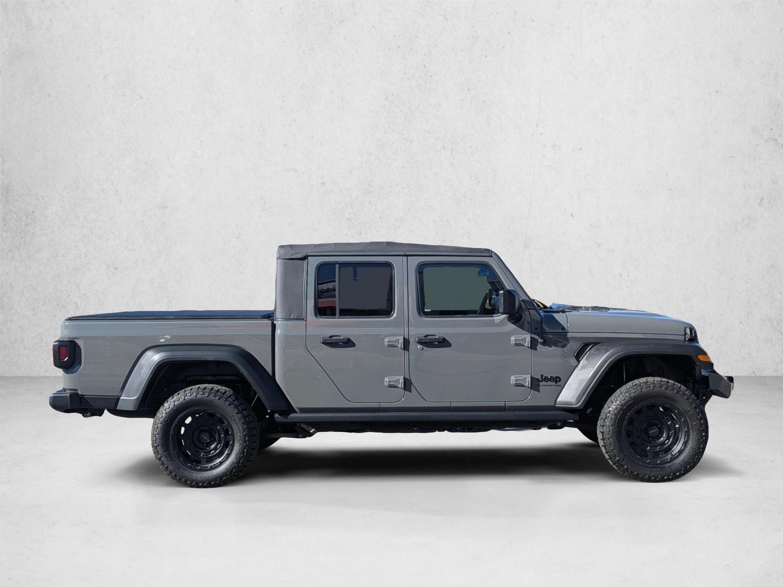 2020 Jeep Gladiator Sport S photo 4