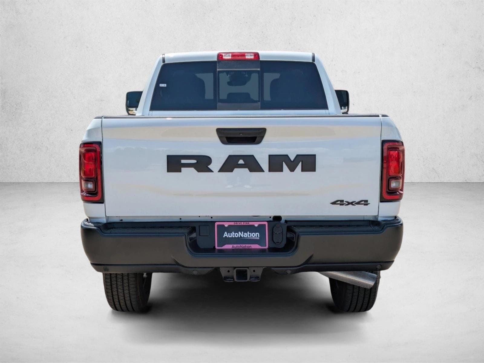 2025 RAM 2500 Tradesman - Photo 8