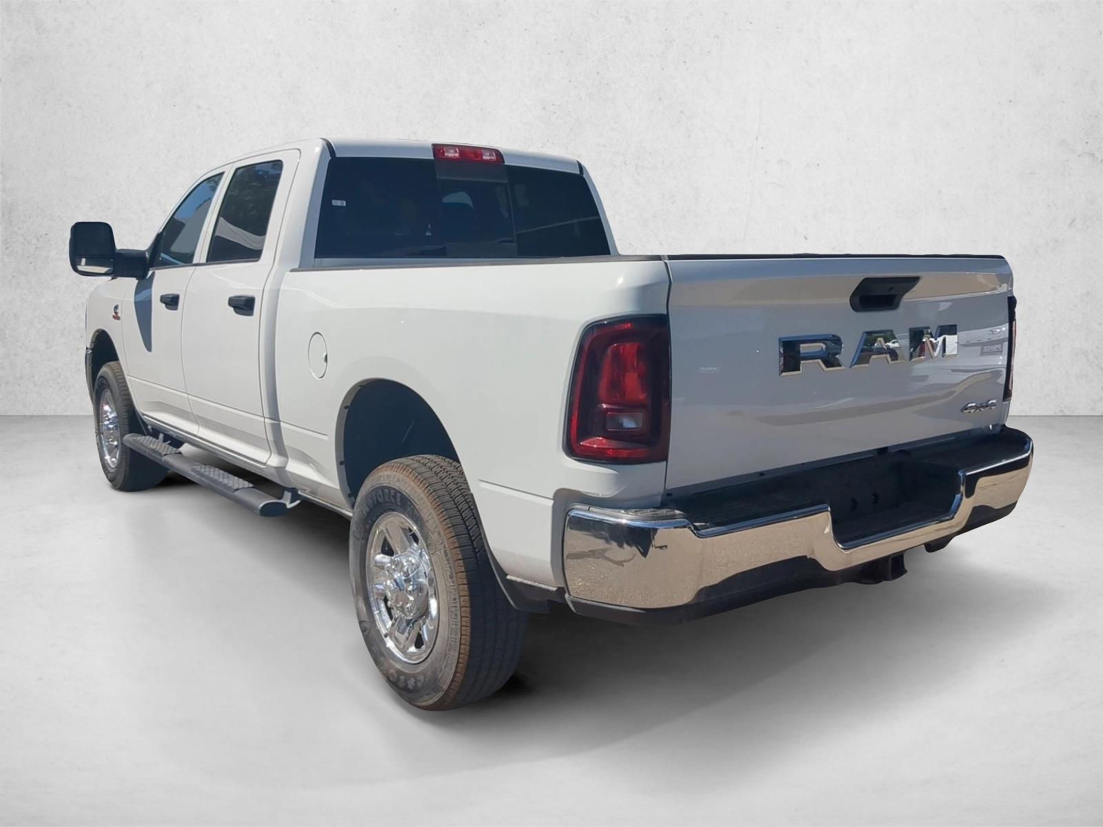 2025 RAM 2500 Tradesman - Photo 9