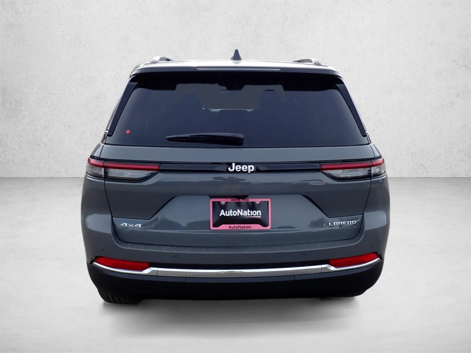 New 2027 Jeep Grand Cherokee Laredo X SUV