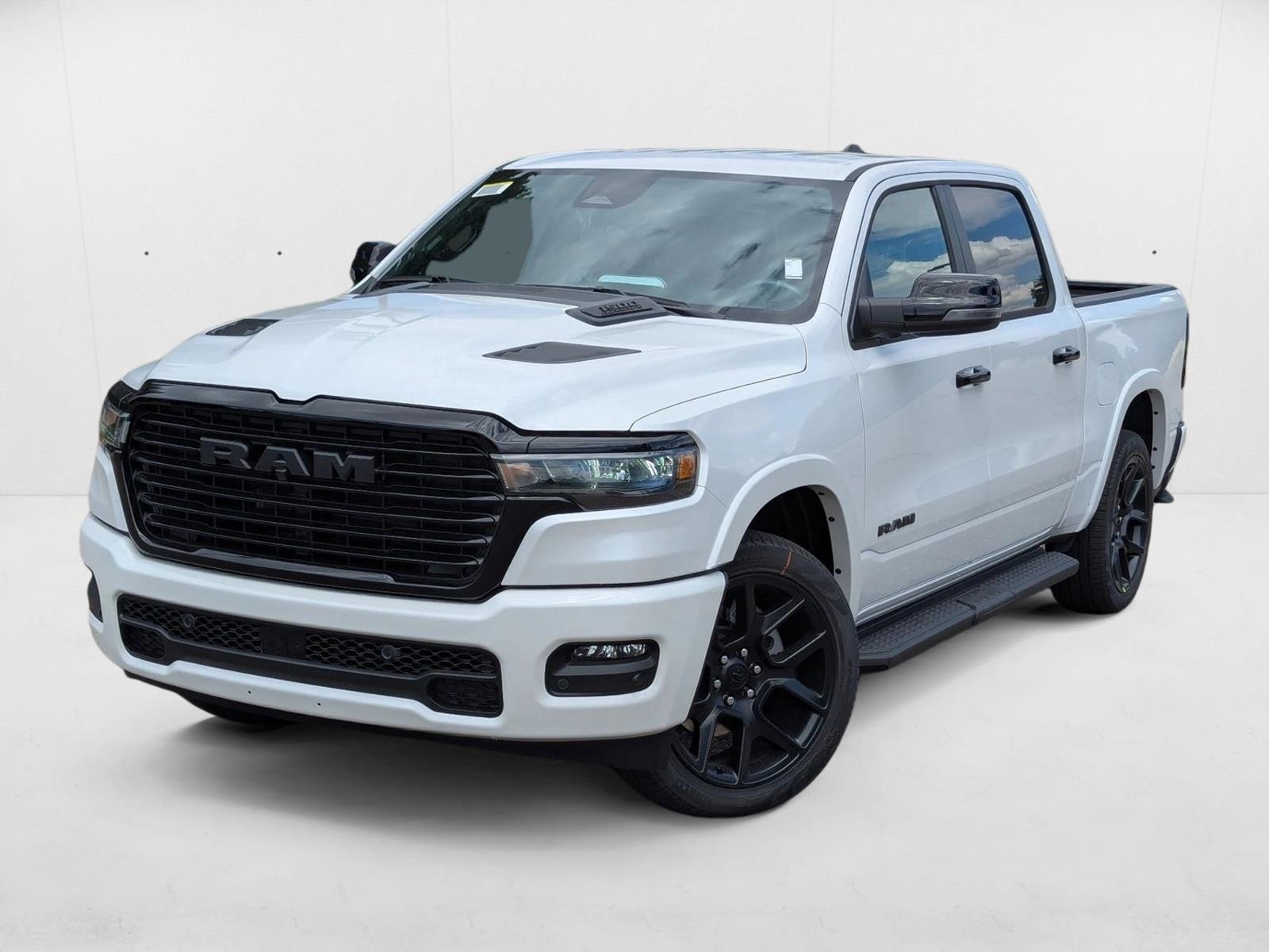 2026 Ram 1500 Laramie photo 2