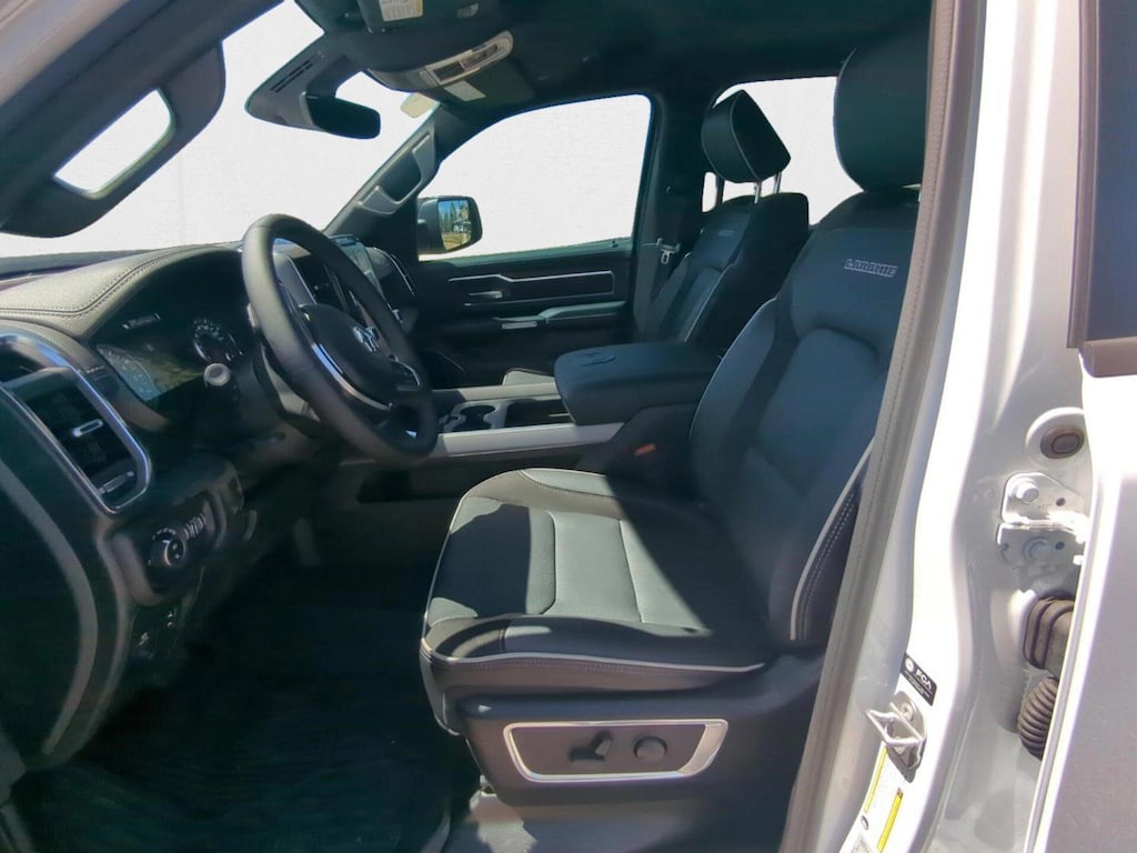 New 2025 Ram 1500 Laramie Truck Crew Cab