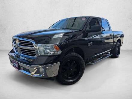 2015 Ram 1500 Big Horn Crew Cab Pickup