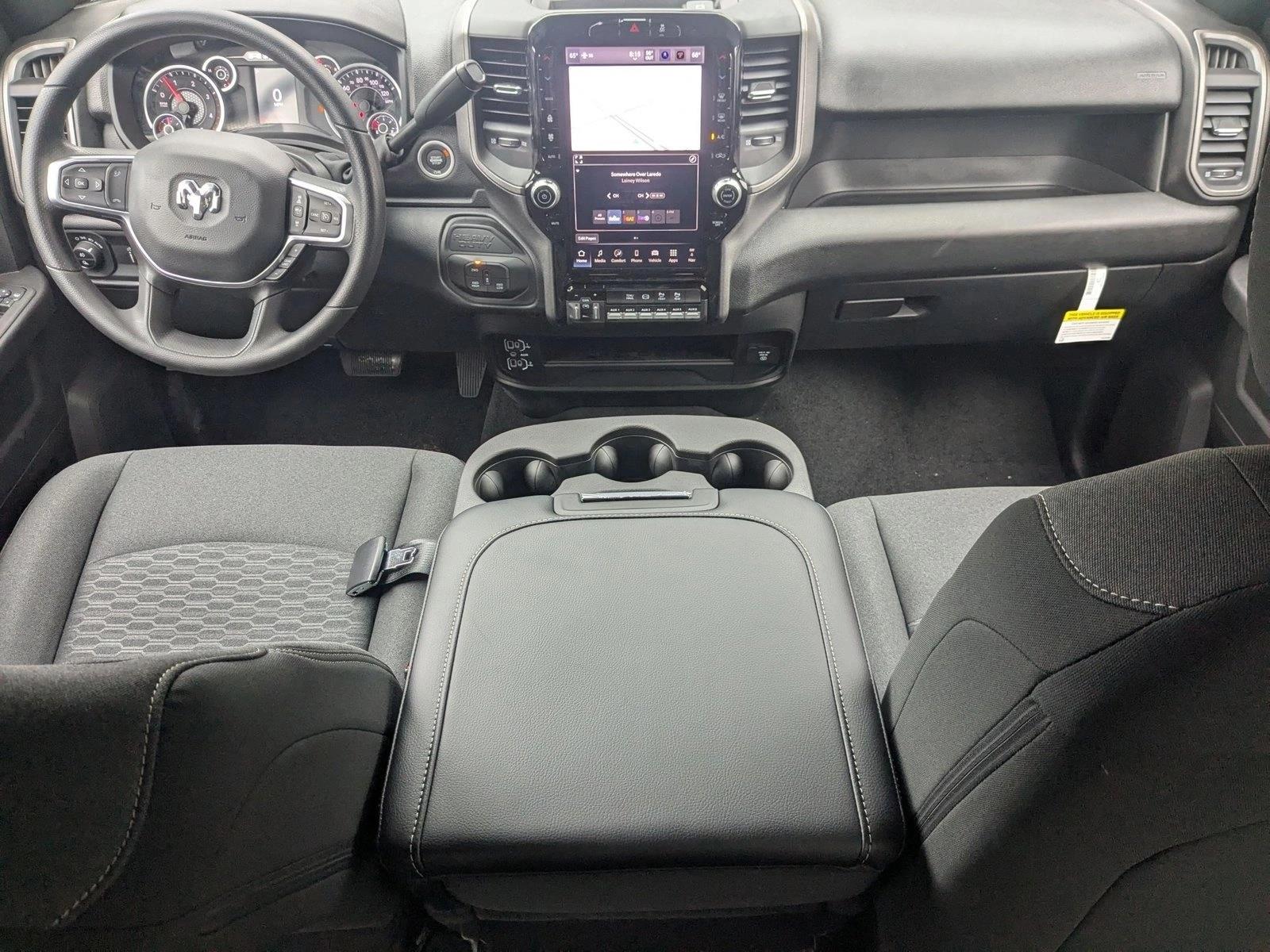 2025 RAM 2500 Tradesman - Photo 15