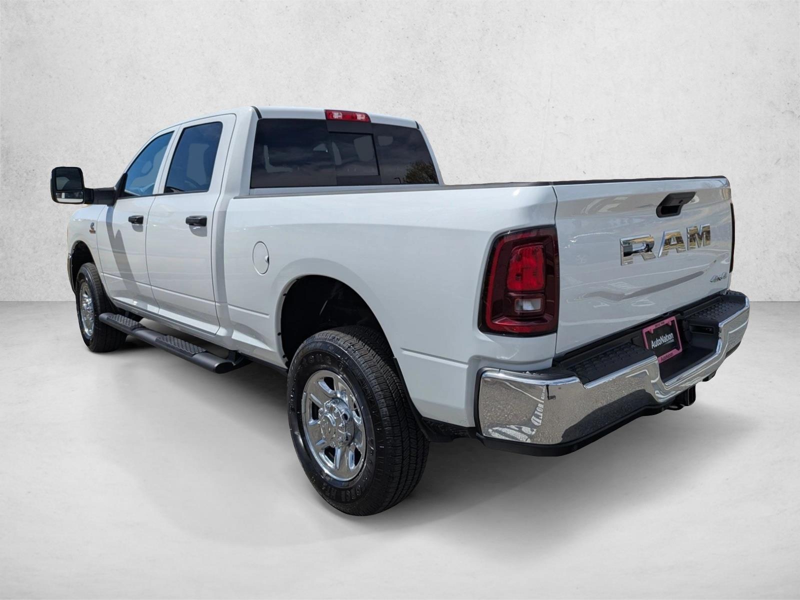 2025 RAM 2500 Tradesman - Photo 9