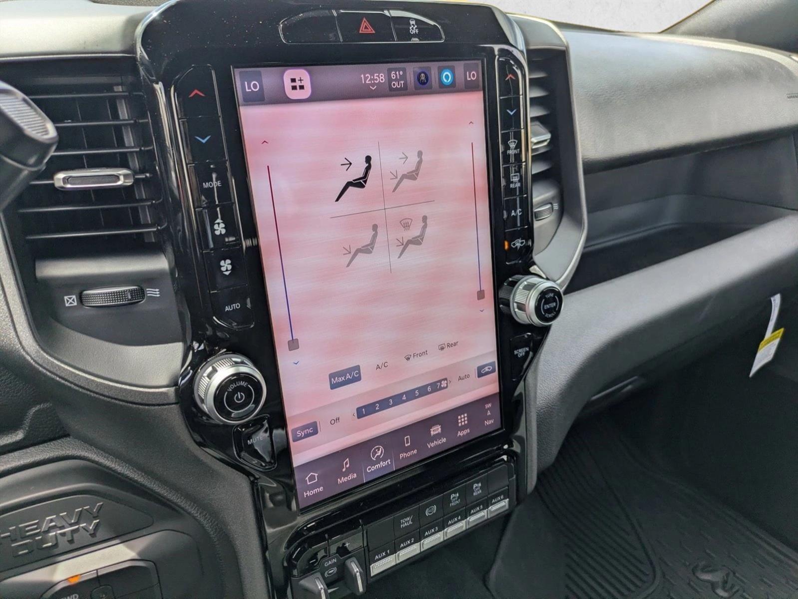 2025 RAM 2500 Tradesman - Photo 11