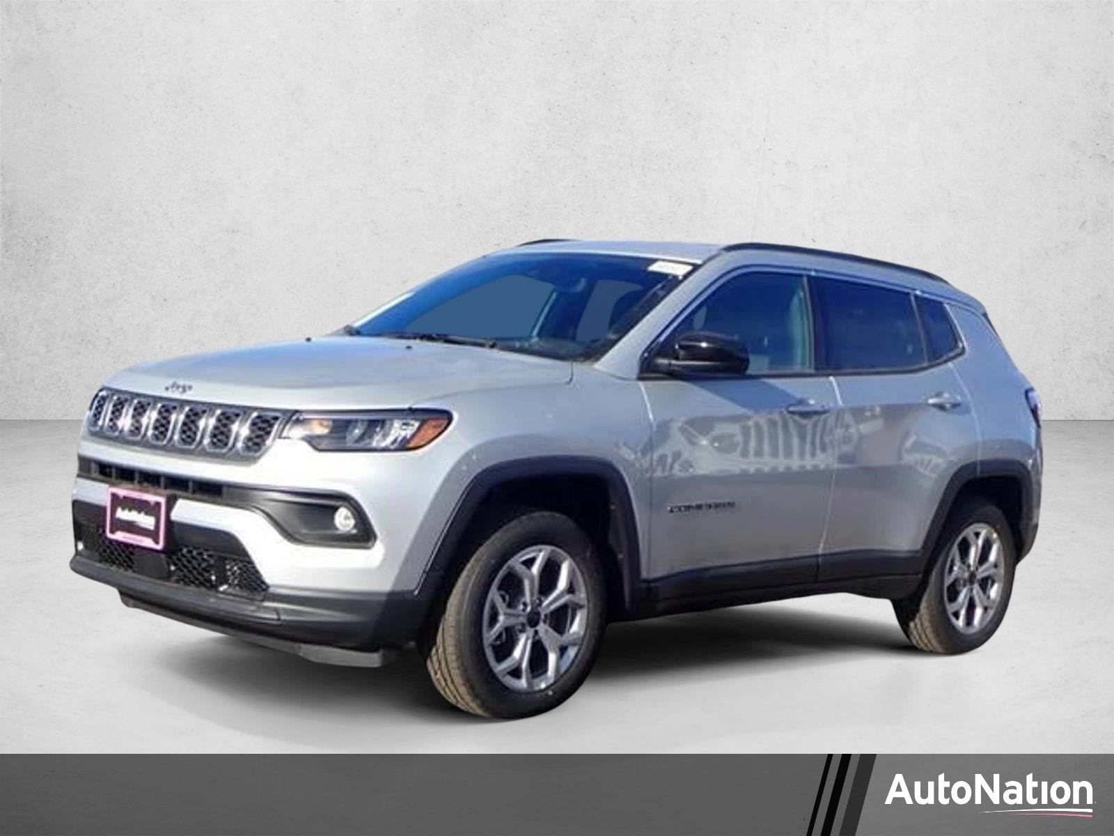 2026 Jeep Compass Latitude 4X4's photo