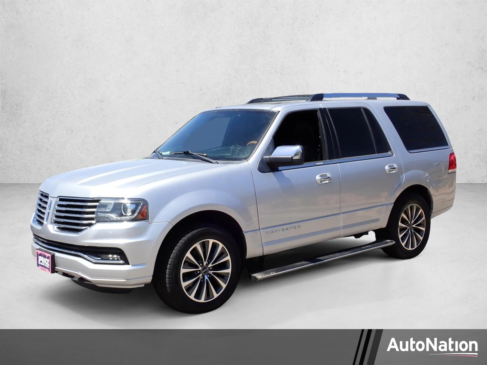 2016 Lincoln Navigator 4x4 Select's photo