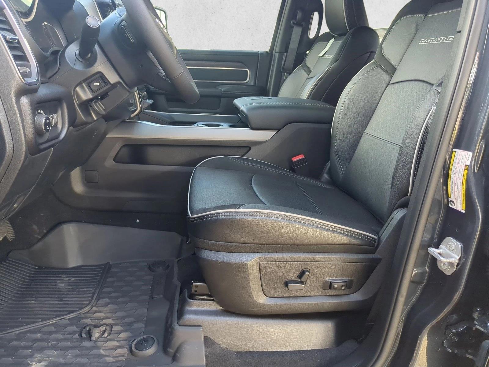 2026 Ram 3500 Laramie photo 4