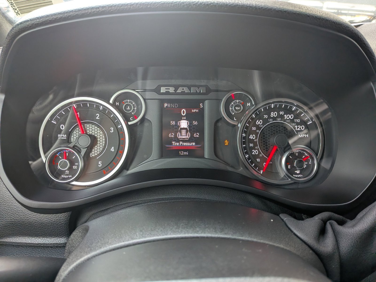 2026 RAM 2500 Tradesman - Photo 10