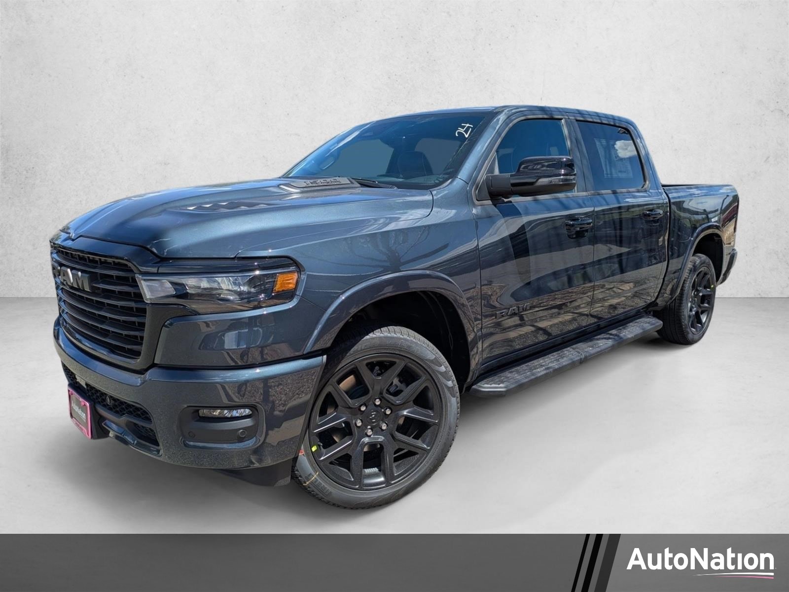 2026 RAM 1500 Laramie 4x4 Crew Cab 5'7's photo