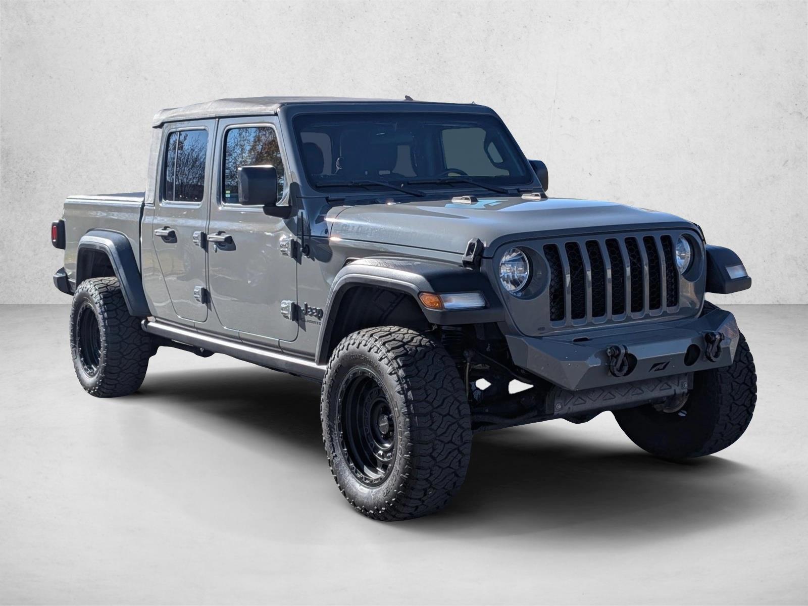 2020 Jeep Gladiator Sport S photo 3