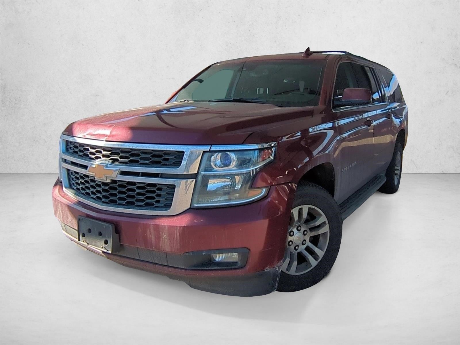 2016 Chevrolet Suburban LT's photo