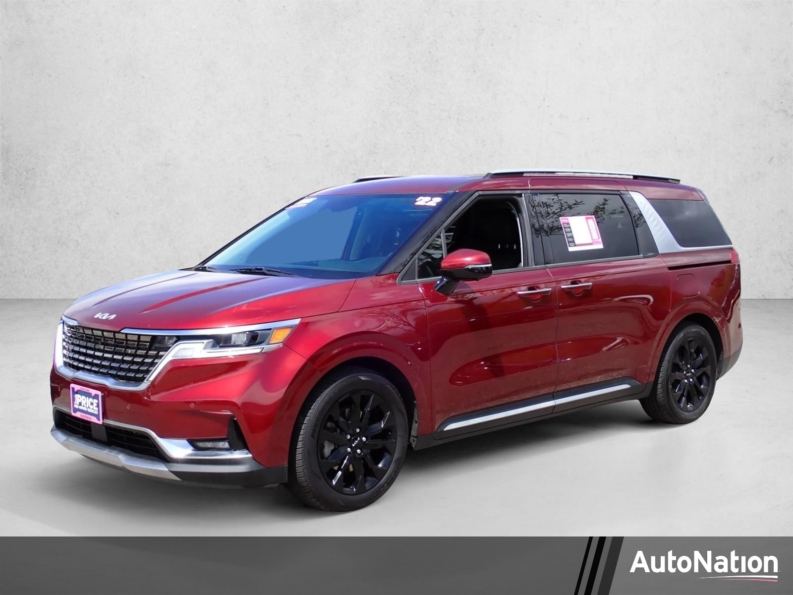 2022 Kia Sedona SX's photo