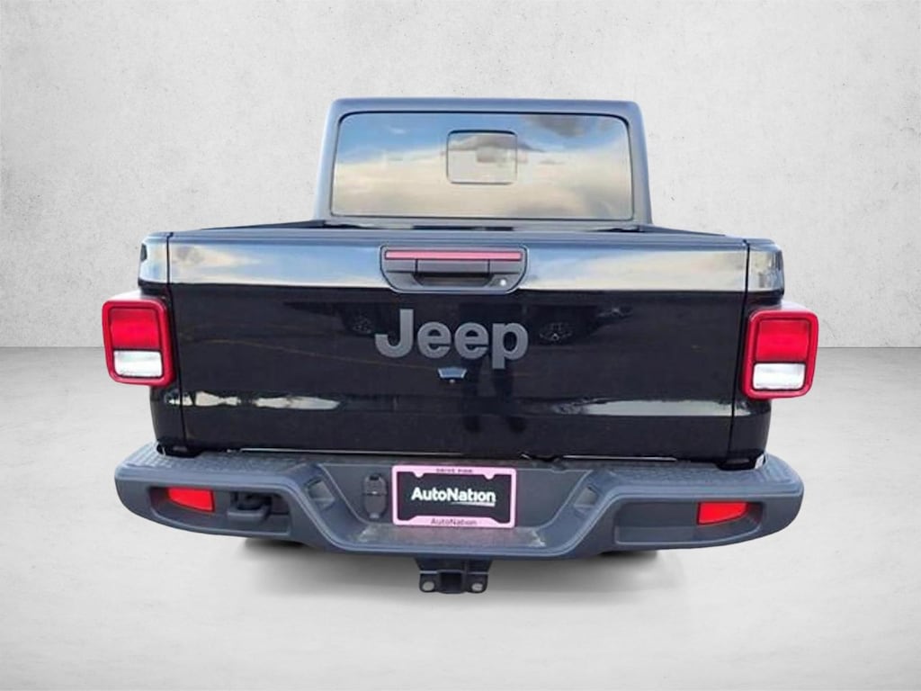 New 2025 Jeep Gladiator Sport S Truck Crew Cab