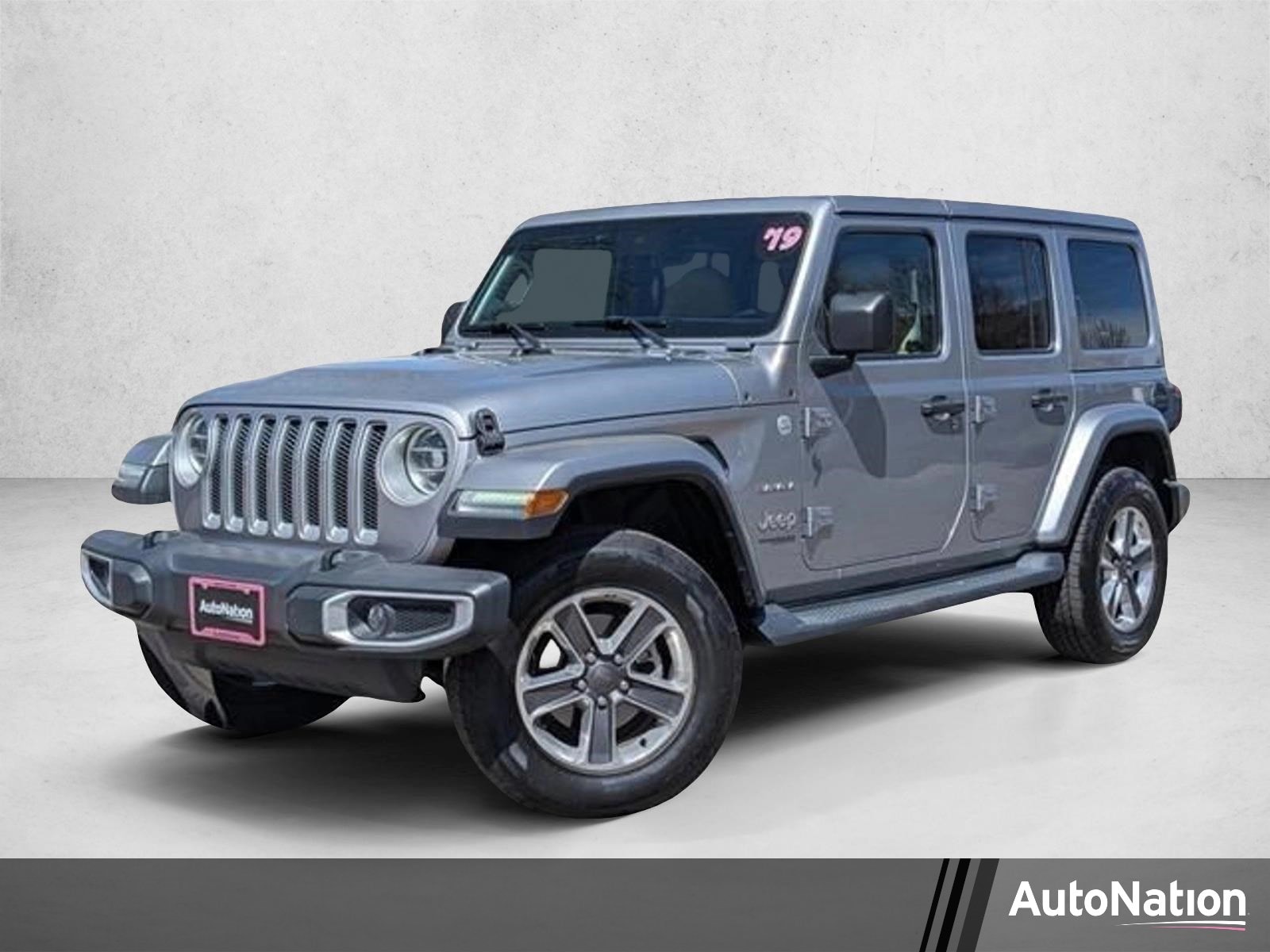 2019 Jeep Wrangler Sahara's photo