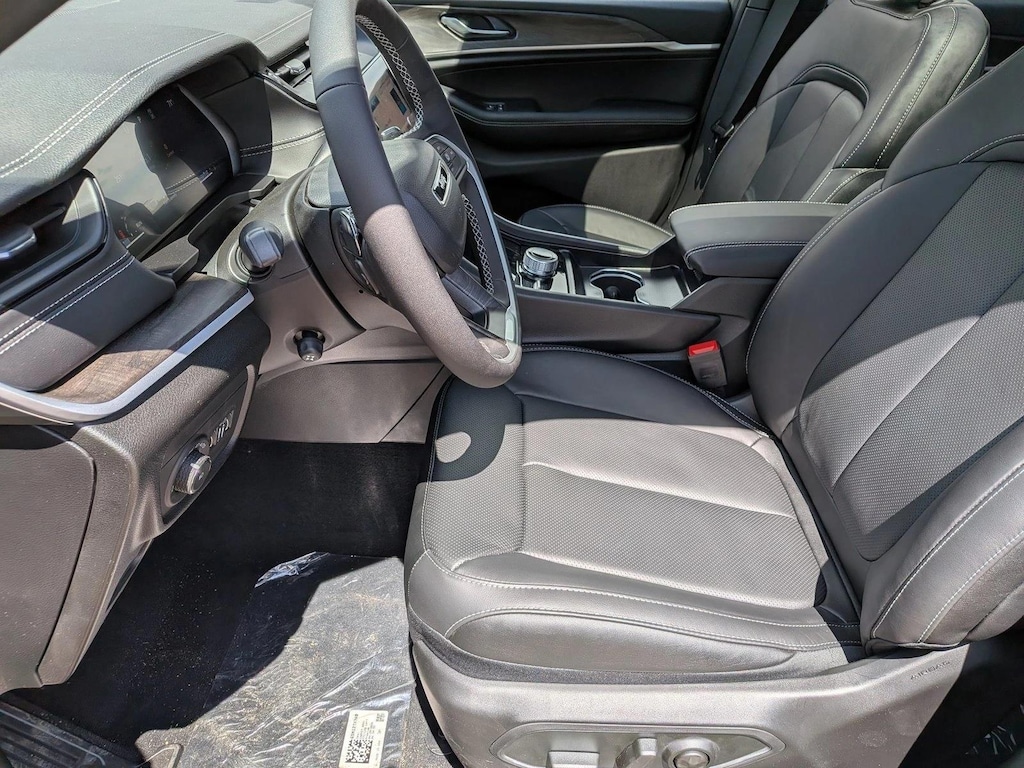 New 2026 Jeep Grand Cherokee Limited Reserve SUV