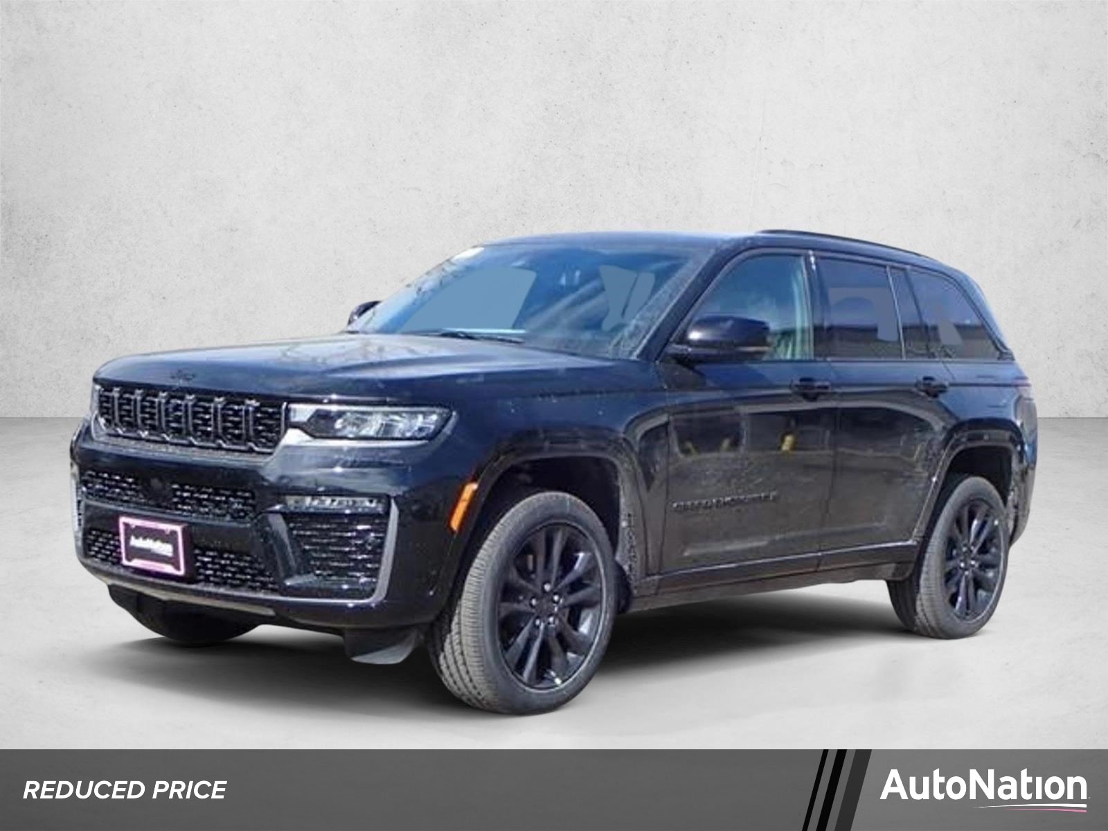 2026 Jeep Grand Cherokee Limited Reserve 4x4's photo