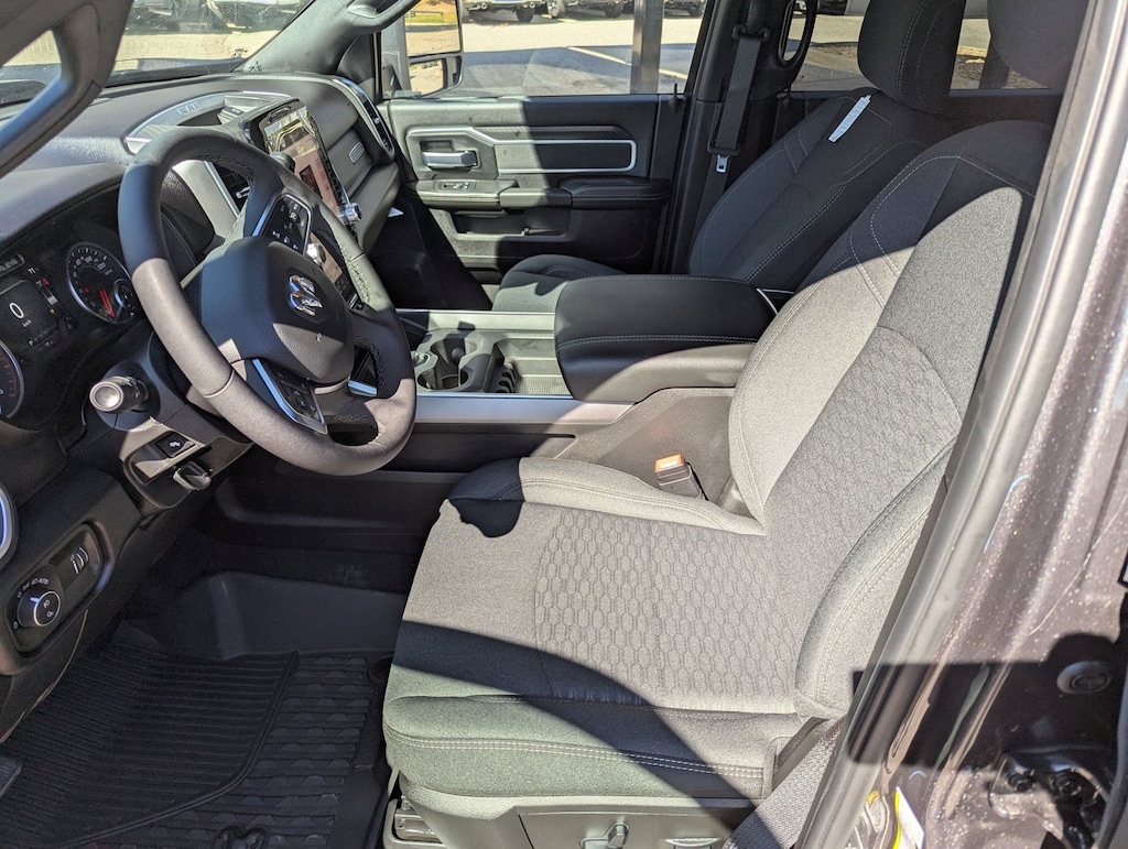 New 2026 Ram 3500 Big Horn Truck Crew Cab