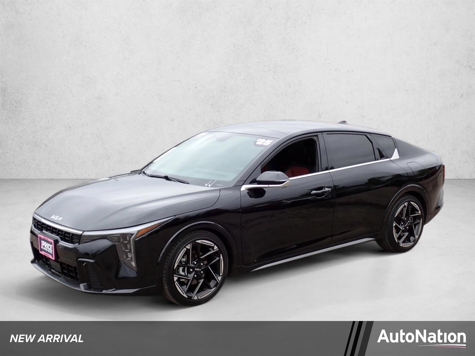 2025 Kia K4 GT-Line AT's photo