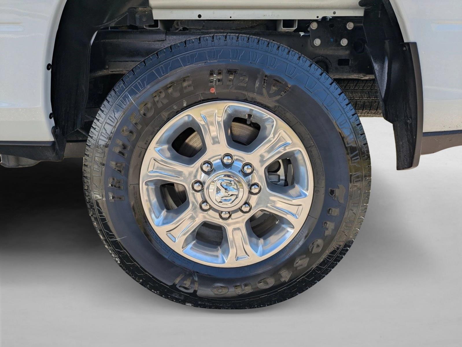 2025 RAM 2500 Big Horn - Photo 17
