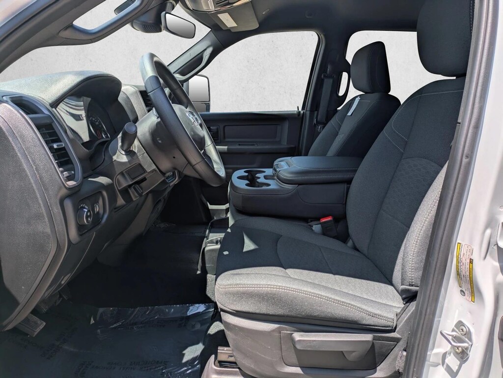 New 2025 Ram 2500 Tradesman Truck Crew Cab