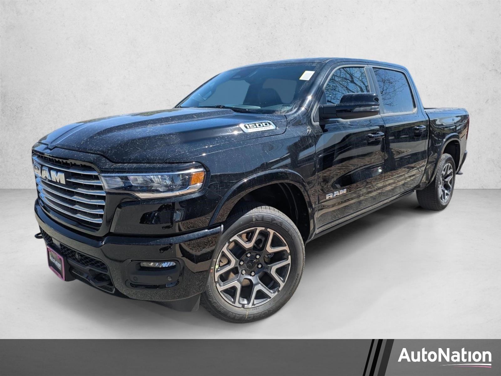 2026 RAM 1500 Laramie 4x4 Crew Cab 5'7's photo