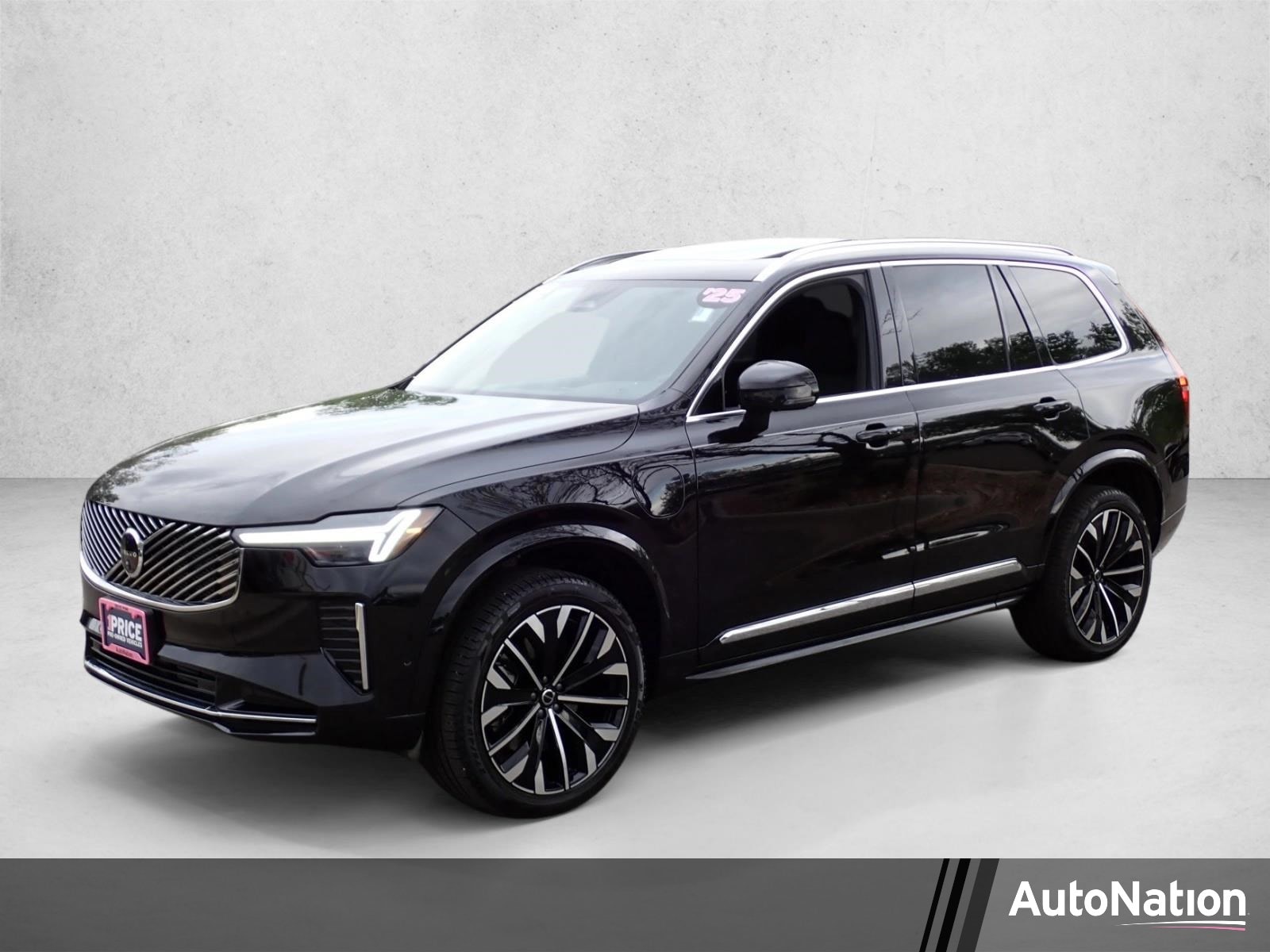 2025 Volvo XC90 T8 Recharge Plus Bright 7-Seat 4WD's photo