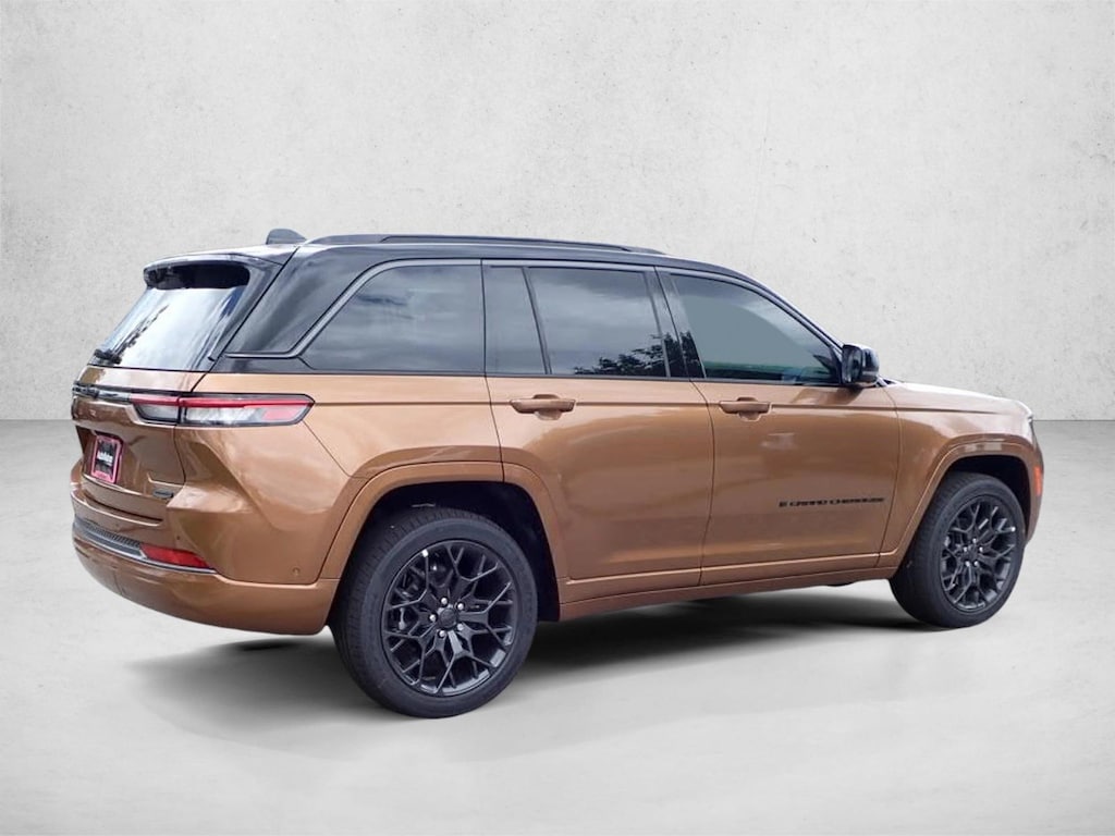 New 2026 Jeep Grand Cherokee Summit SUV