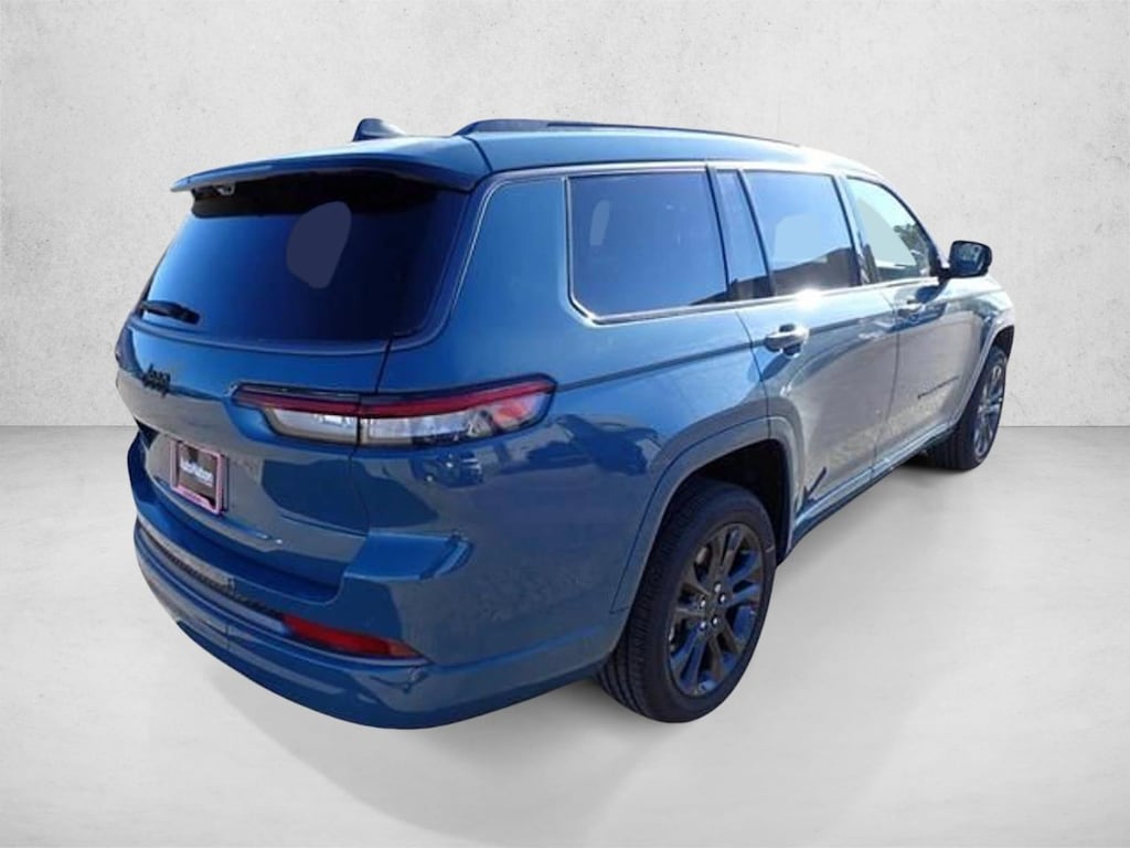 New 2026 Jeep Grand Cherokee Limited Reserve SUV
