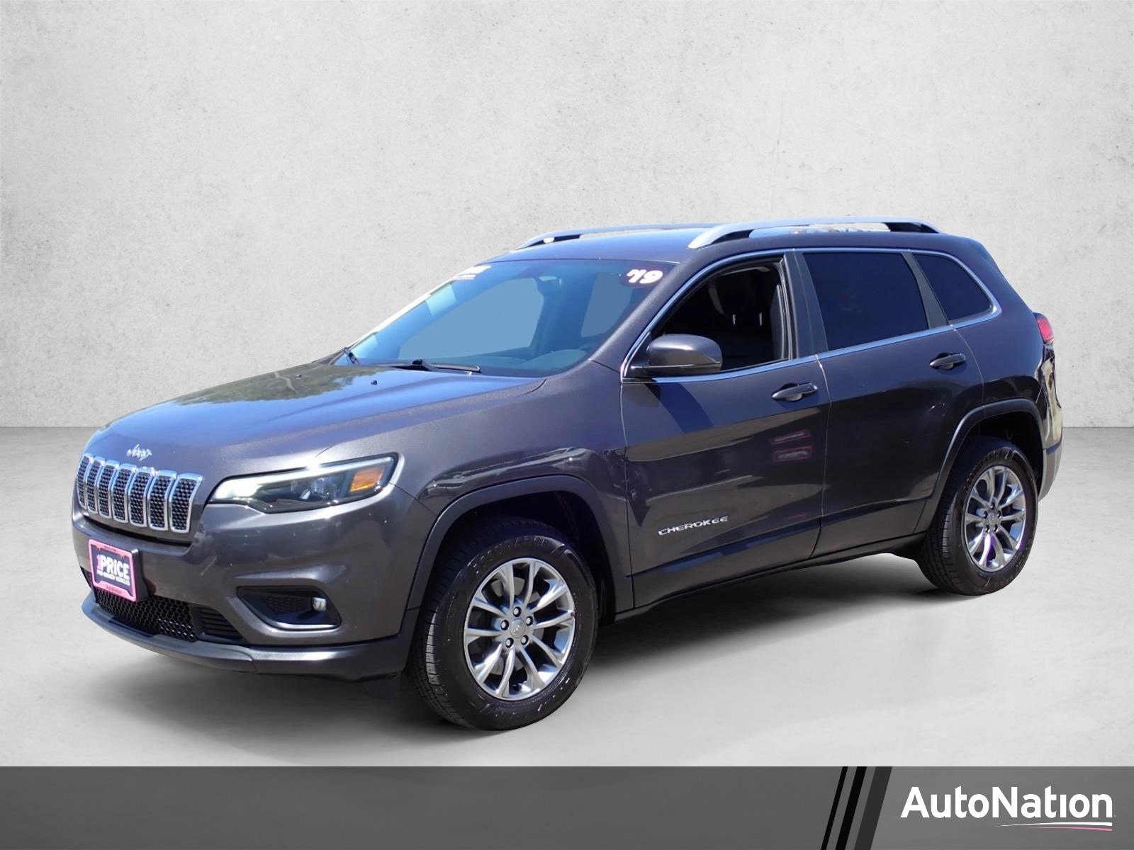 2019 Jeep Cherokee Latitude Plus 4X4's photo