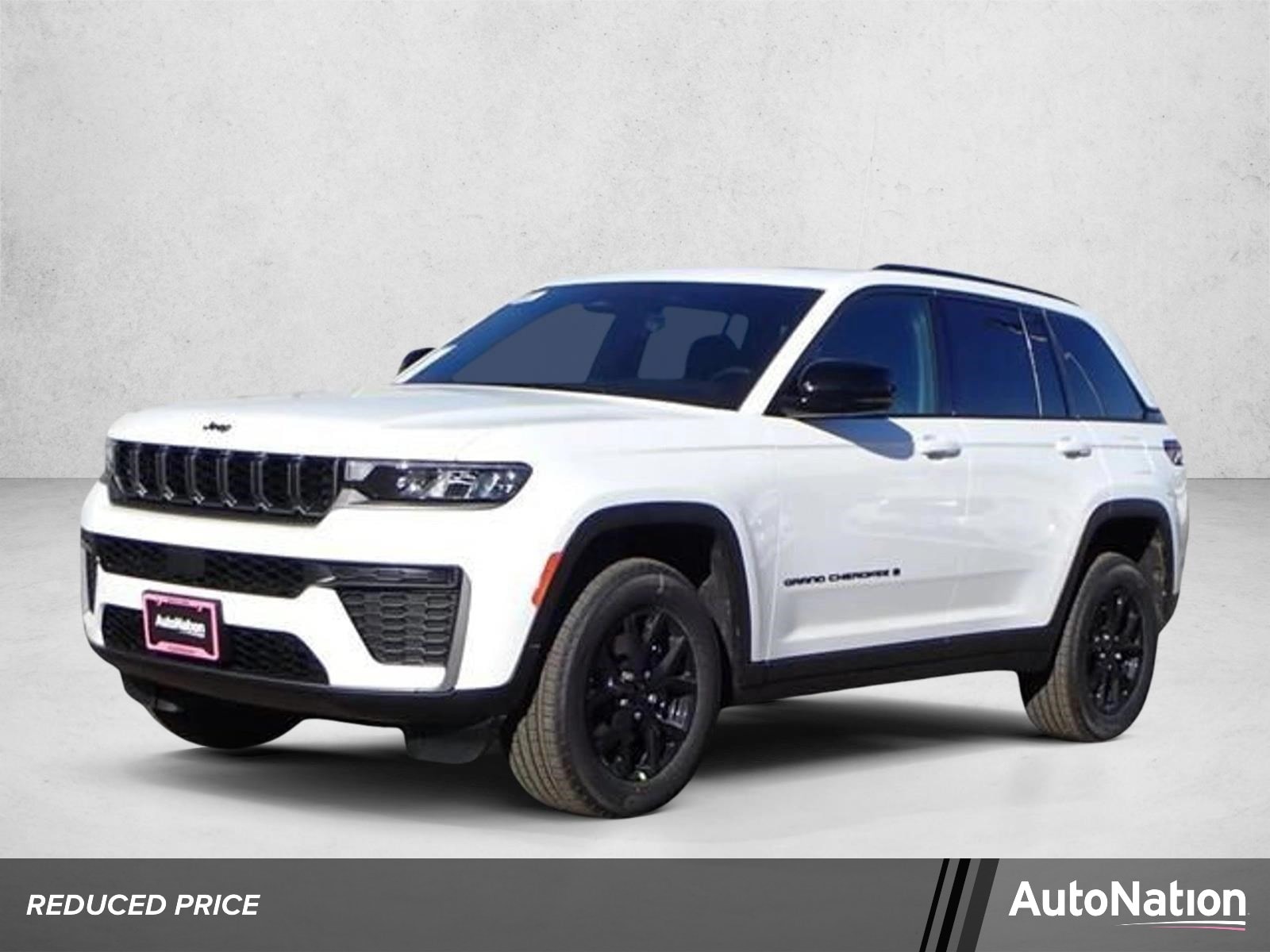 2026 Jeep Grand Cherokee Laredo Altitude 4x4's photo