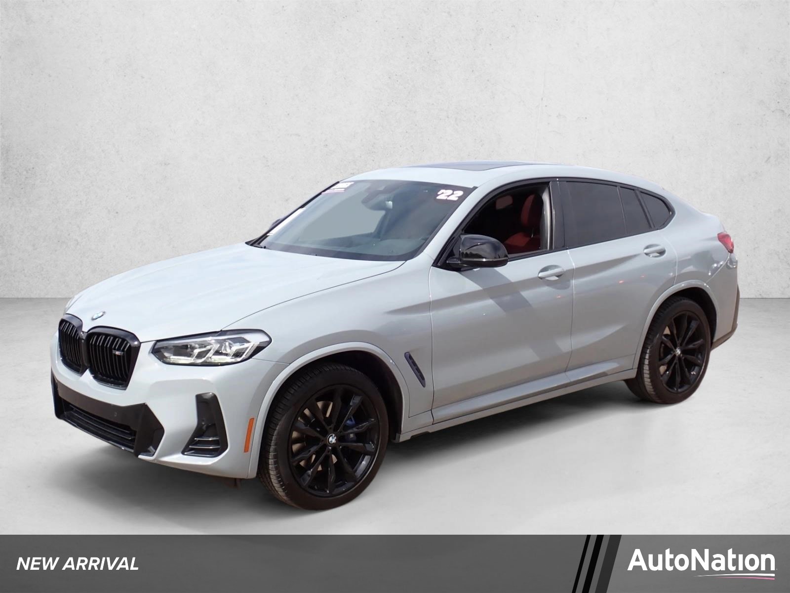 2022 BMW X4 M40i's photo