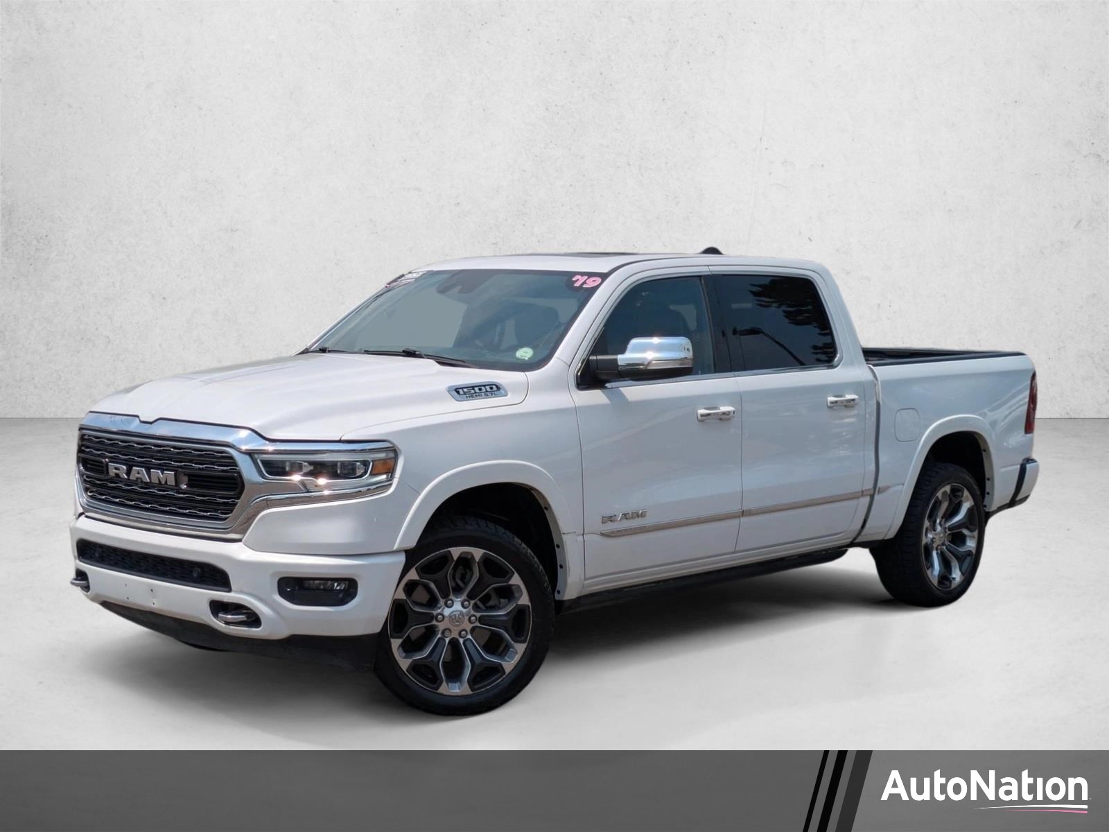 2019 Ram 1500 Limited Crew Cab Pickup