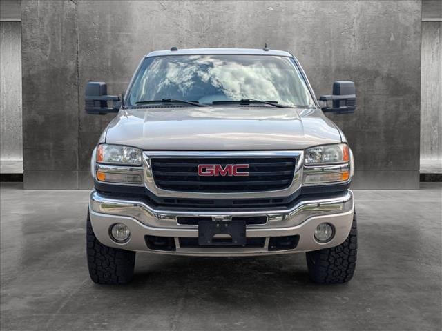 Used 2004 GMC Sierra 2500HD SLT with VIN 1GTHK29194E181497 for sale in Centennial, CO