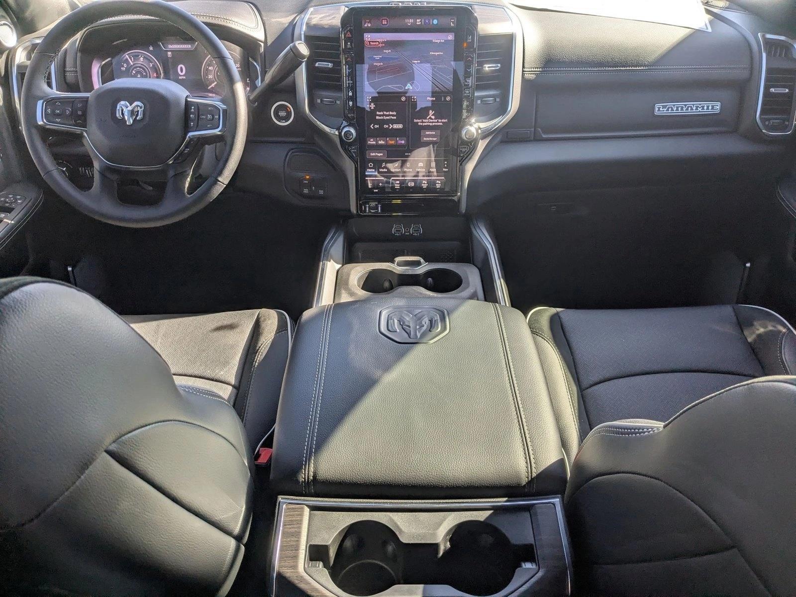 2025 RAM 2500 Laramie - Photo 16