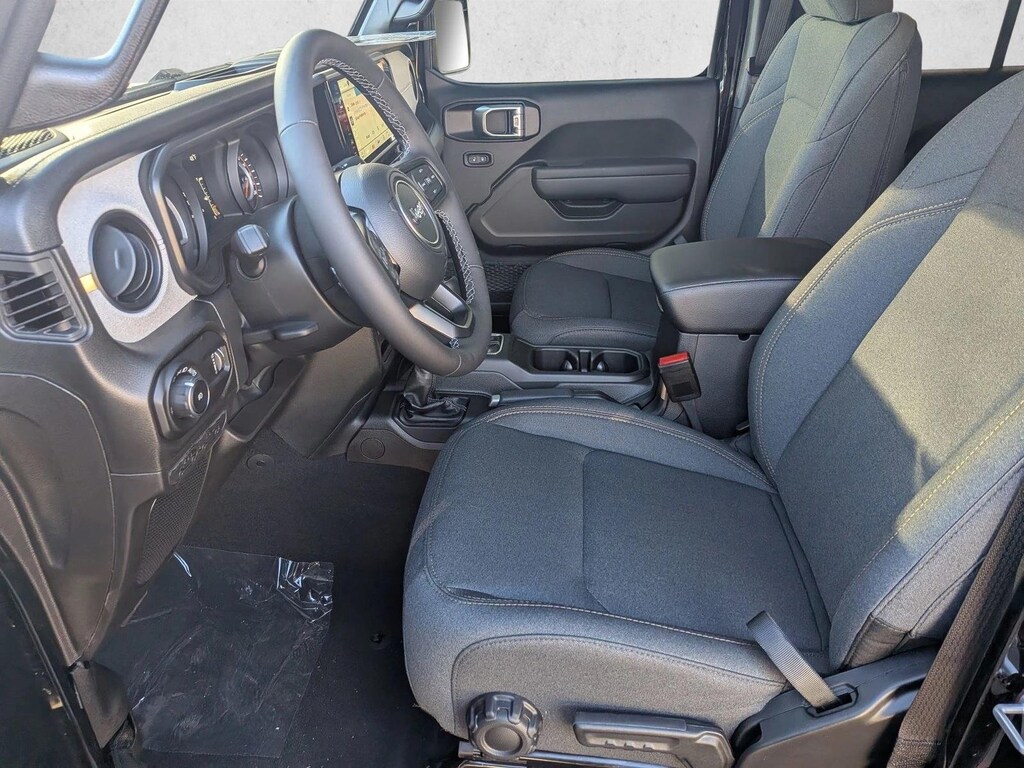 New 2026 Jeep Wrangler Sport S SUV