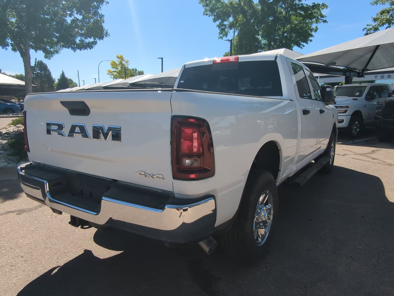 2025 Ram 2500 Tradesman photo 2