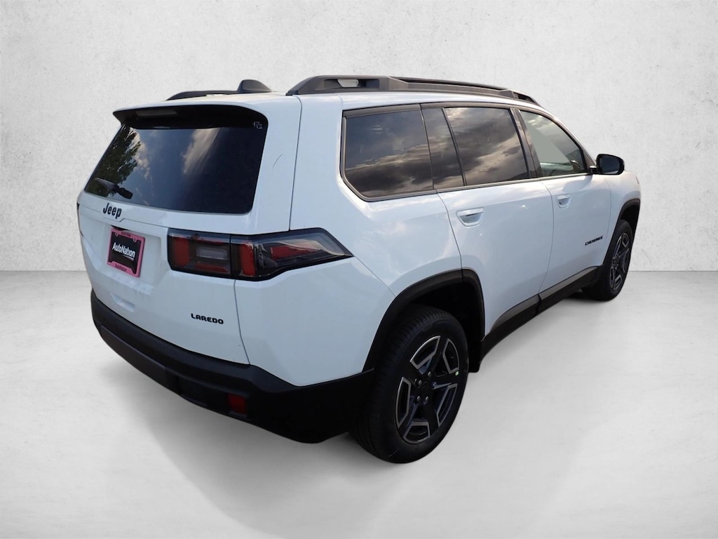 New 2026 Jeep Cherokee Laredo SUV