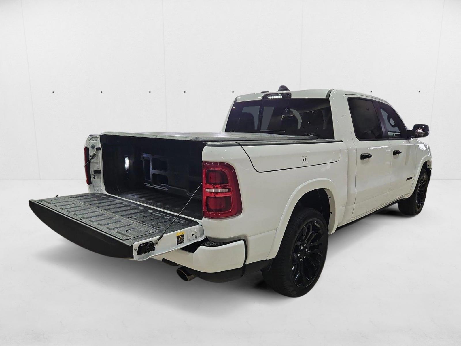 2025 Ram 1500 Limited photo 2